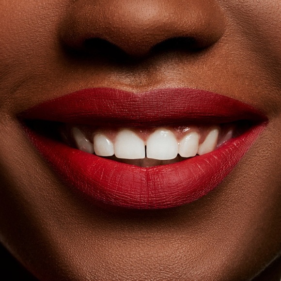 NWB💄MAC Powder Kiss Lipstick 👄💄 COLOR: Devoted To Chili (warm brick red)💋 - Picture 6 of 9